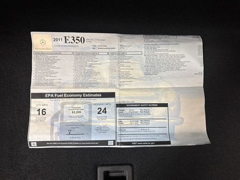 Used 2011 Mercedes-Benz E 350 4MATIC Sedan image 27