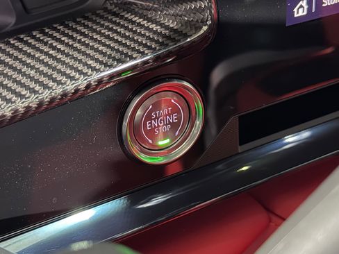 Used 2024 Chevrolet Corvette Stingray Premium Cpe w/ Stealth Interior Trim Package RWD image 39