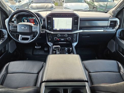 Used 2023 Ford F150 Lariat w/ Trailer Tow Package image 28