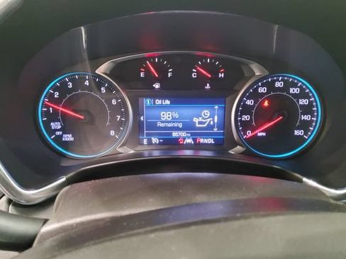 Used 2024 Chevrolet Equinox LT FWD image 24