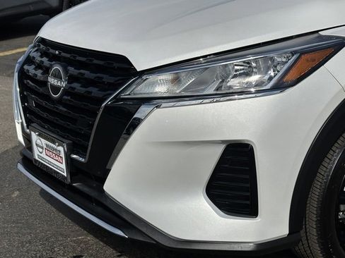 Certified 2024 Nissan Kicks SV w/ Interior Electronics Package image 8