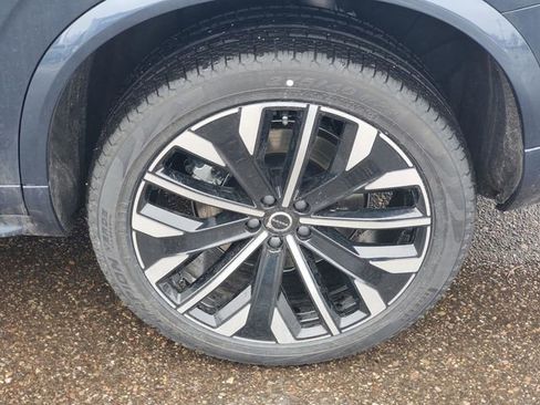 New 2026 Volvo XC90 B6 Ultra w/ Protection Package Premier AWD/4WD image 7
