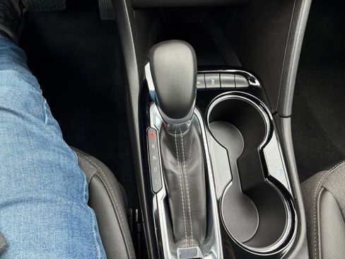 Used 2025 Buick Encore GX Preferred image 39