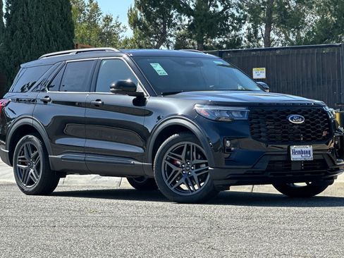 New 2026 Ford Explorer ST AWD/4WD image 2