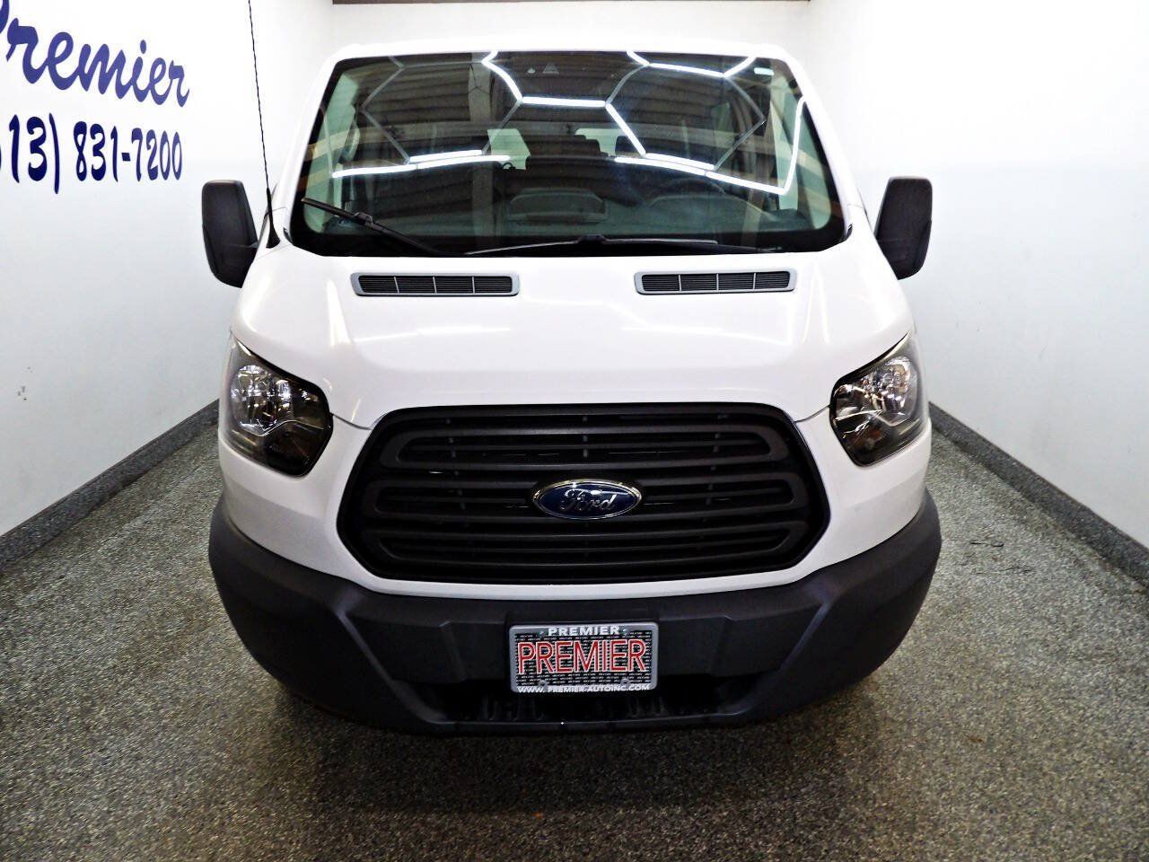 Used 2018 Ford Transit 350 XL RWD image 2