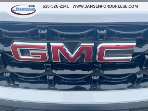 Used 2024 GMC Canyon Elevation AWD/4WD image 32
