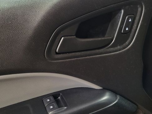 Used 2016 Chevrolet Colorado W/T RWD image 27