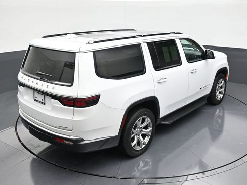 Used 2022 Jeep Wagoneer Series I w/ Convenience Group I image 16