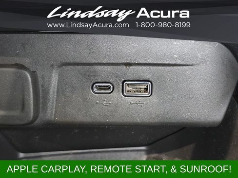 Used 2024 Chevrolet Trax RS w/ Sunroof Package FWD image 19