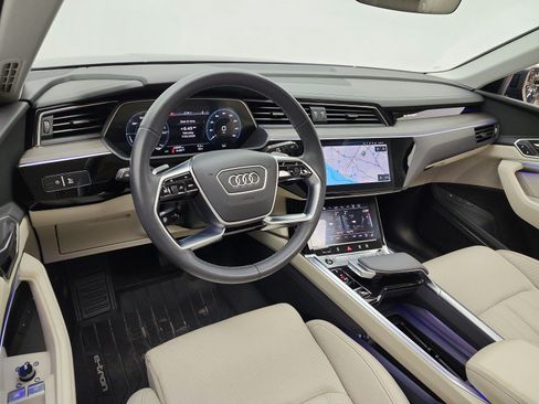 Used 2024 Audi Q8 e-tron Premium Plus w/ Prestige Package AWD/4WD image 14