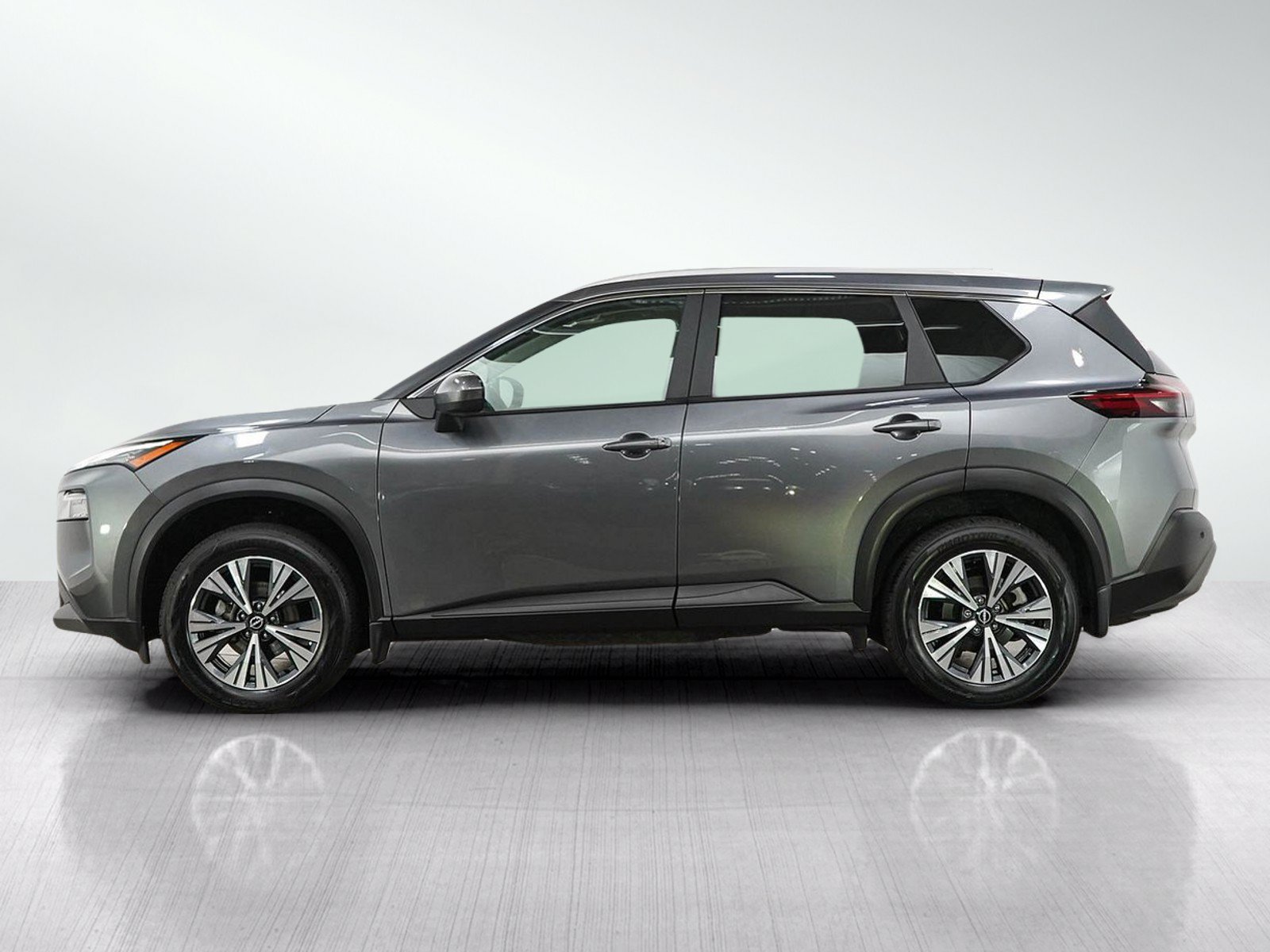 Used 2023 Nissan Rogue SV w/ SV Premium B Package AWD/4WD image 2