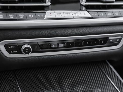 Used 2022 BMW X5 M50i w/ Executive Package image 25