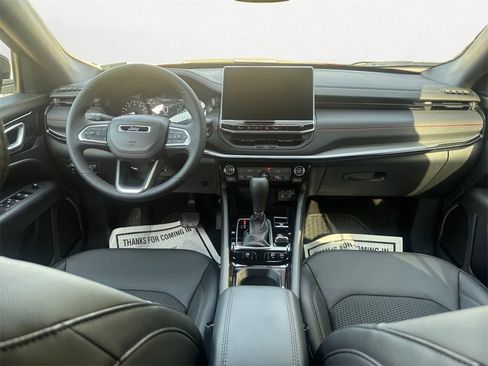 New 2026 Jeep Compass Trailhawk image 10