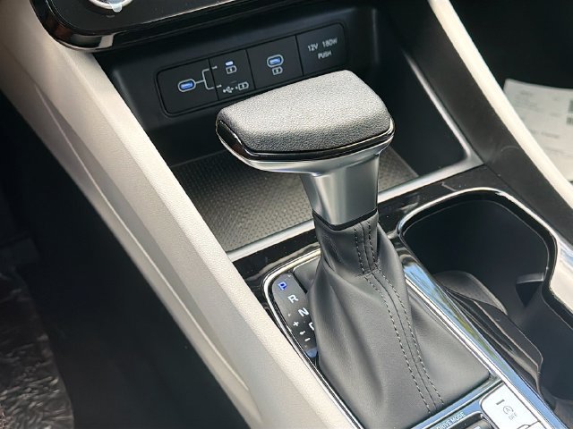 New 2026 Hyundai Tucson SEL Plus FWD image 16