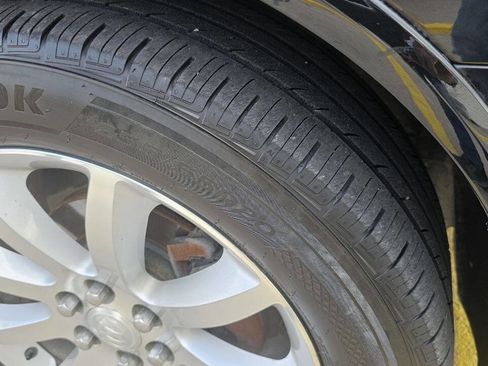 Used 2017 Buick Enclave Premium image 17