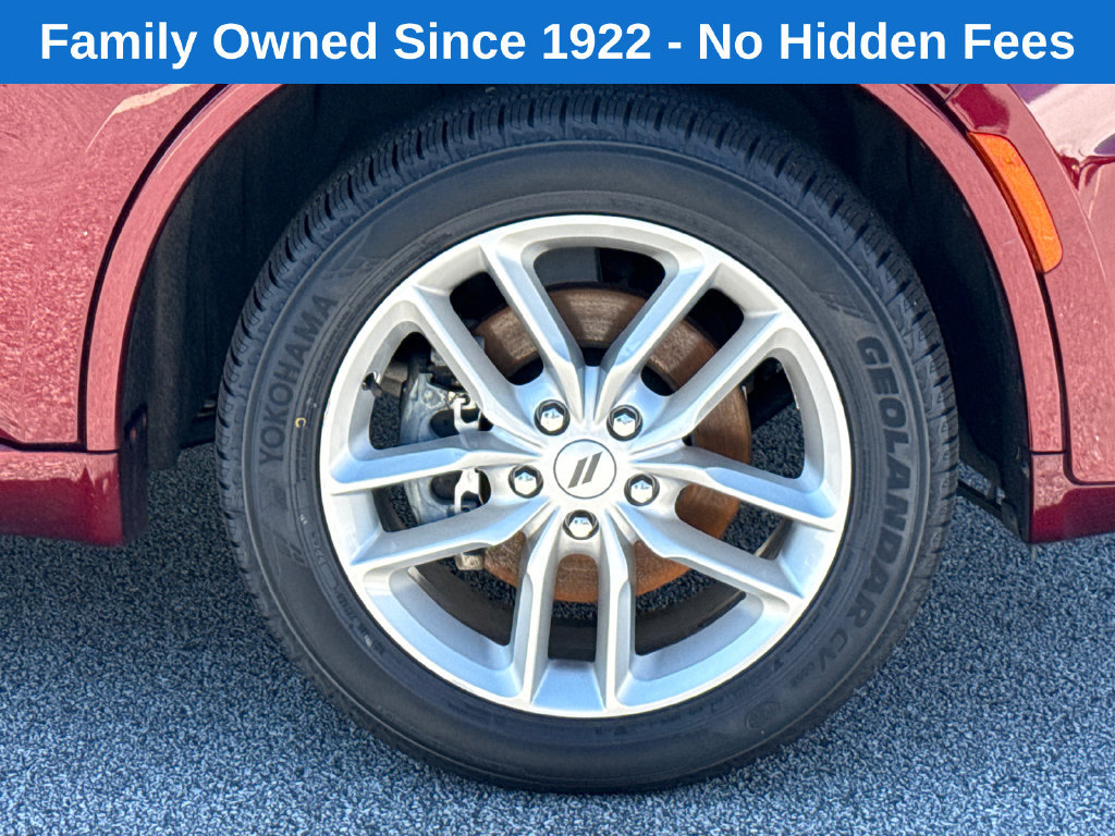Used 2025 Dodge Durango GT AWD/4WD image 12