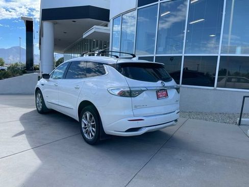 Used 2023 Buick Enclave Avenir w/ Avenir Technology Package AWD/4WD image 4