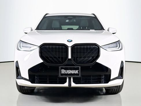Used 2026 BMW X3 xDrive30i AWD/4WD image 2