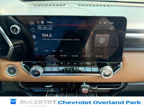 Used 2023 GMC Canyon AT4 w/ Canyon Safety Plus Package AWD/4WD image 15