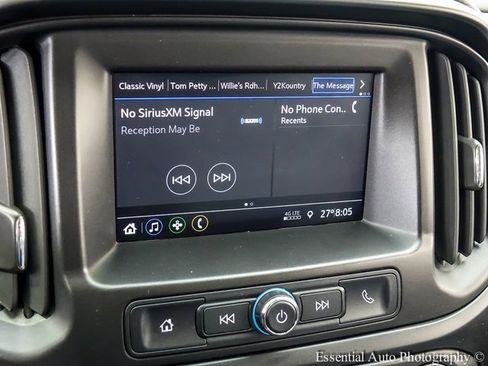 Used 2022 Chevrolet Colorado W/T w/ Custom Special Edition image 14