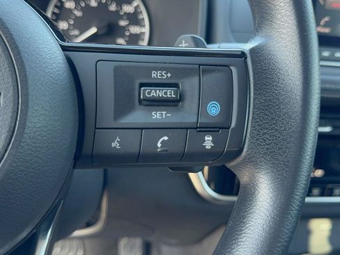 Used 2021 Nissan Rogue SV AWD/4WD image 15
