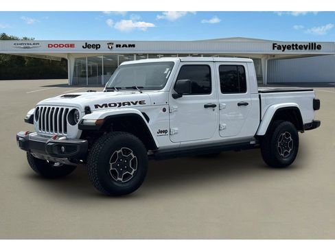Used 2023 Jeep Gladiator Mojave w/ LED Lighting Group AWD/4WD image 7