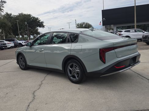 Certified 2025 Kia K4 LXS image 6