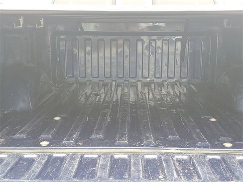 Used 2012 Ford F150 XLT w/ XLT Chrome Pkg image 9