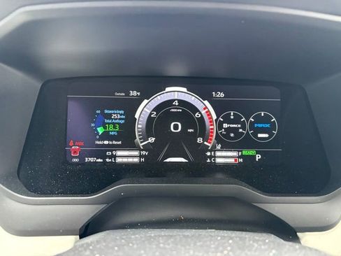 Used 2025 Toyota Sequoia Capstone image 13