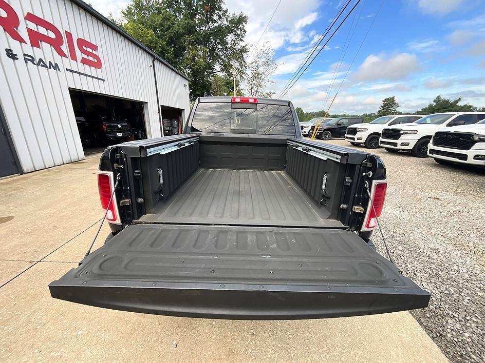 Used 2016 RAM 1500 Laramie w/ Convenience Group AWD/4WD image 8