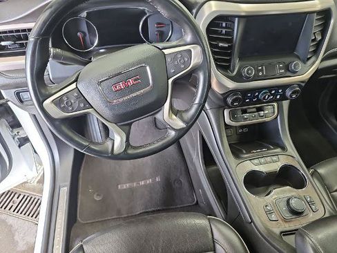 Used 2023 GMC Acadia Denali FWD image 16
