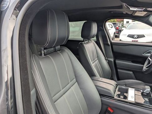 Used 2021 Land Rover Range Rover Velar R-Dynamic S image 17