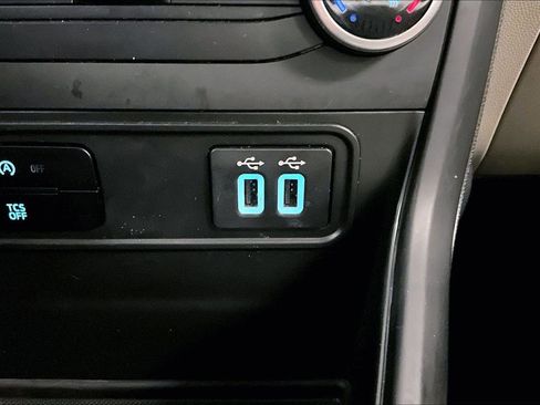 Used 2022 Ford EcoSport S image 31