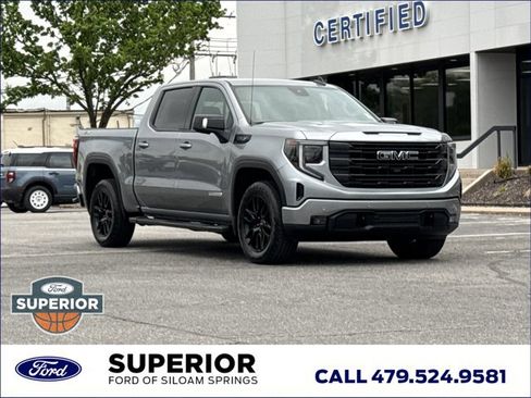 Used 2025 GMC Sierra 1500 Elevation w/ Elevation Premium Package AWD/4WD image 1