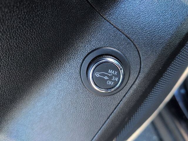 Used 2022 GMC Acadia SLE AWD/4WD image 14