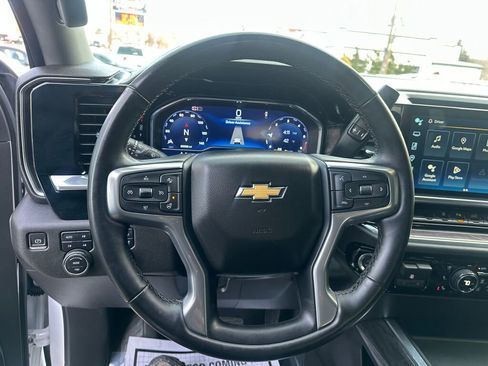 Used 2024 Chevrolet Silverado 2500 LTZ w/ LTZ Plus Package image 12