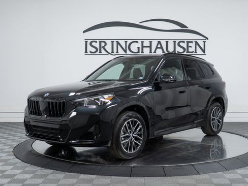 New 2026 BMW X1 xDrive28i w/ Technology Package AWD/4WD image 1