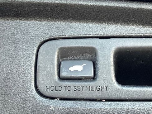 Certified 2023 Honda CR-V Sport Touring image 17