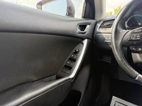 Used 2016 MAZDA CX-5 Touring FWD image 29