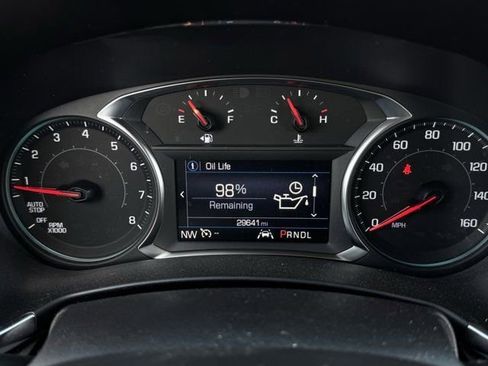 Used 2024 Chevrolet Equinox LT image 17