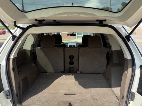 Used 2009 Dodge Journey SXT image 9