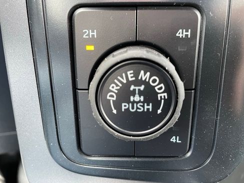 New 2026 Ford F150 XLT w/ Equipment Group 302A MID image 13