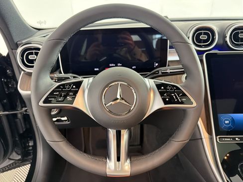 Used 2026 Mercedes-Benz C 300 4MATIC Sedan image 18