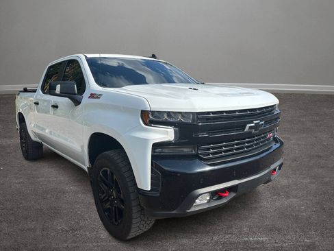 Used 2022 Chevrolet Silverado 1500 LT Trail Boss w/ LT Trail Boss Premium Package image 38