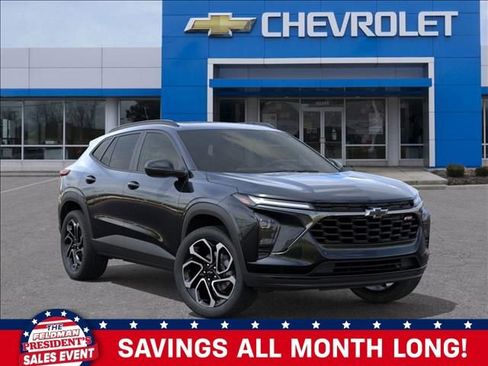 New 2026 Chevrolet Trax RS w/ Sunroof Package image 7