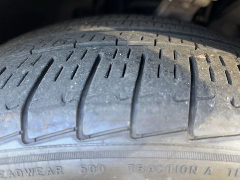 Certified 2023 BMW 540i w/ Executive Package image 25