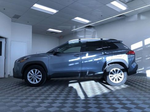 Certified 2023 Toyota Corolla Cross LE image 11
