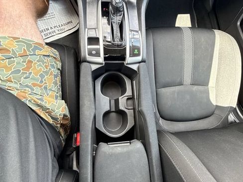 Used 2018 Honda Civic EX image 37
