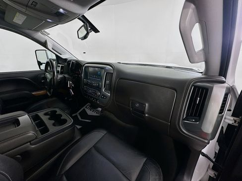 Used 2018 Chevrolet Silverado 2500 LTZ w/ Duramax Plus Package AWD/4WD image 26