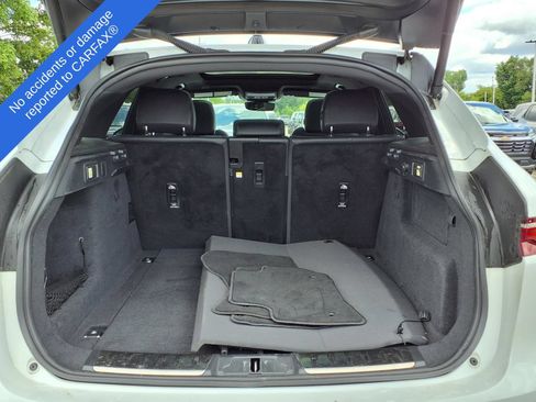 Used 2025 Jaguar F-PACE R-Dynamic S AWD/4WD image 11